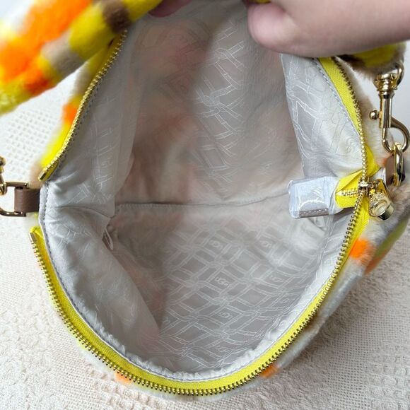 Ugg Duffy Shoulder Bag Orange Yellow Tartan Faux Fur Slouchy Purse - Picture 8 of 8